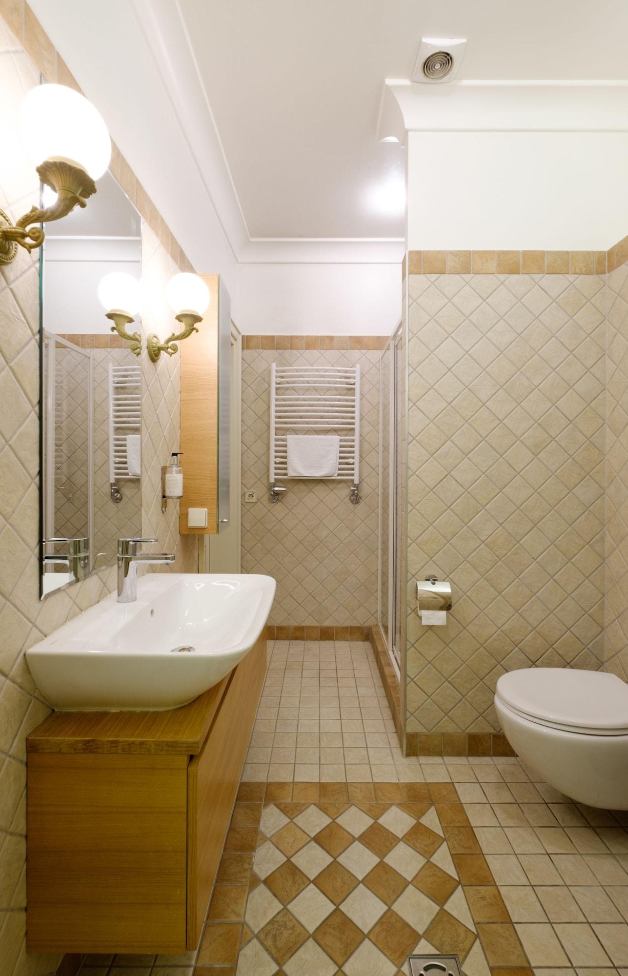 Hotel Metropolis Kaunas Esterno foto